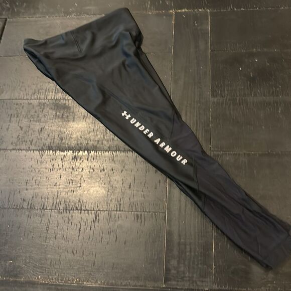 Under Armour Black Compression Bottom Sheer Size Small Athletic Gym Leggings - Picture 5 of 10